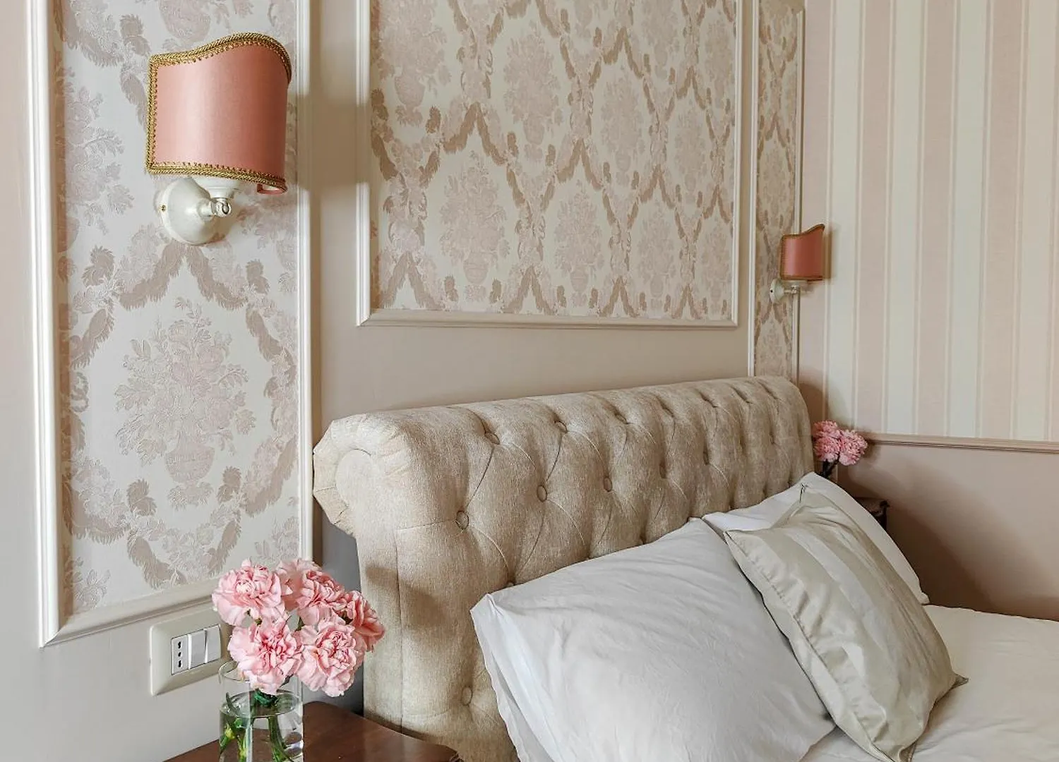 Bed & Breakfast Maison Bonheur Rome Italy